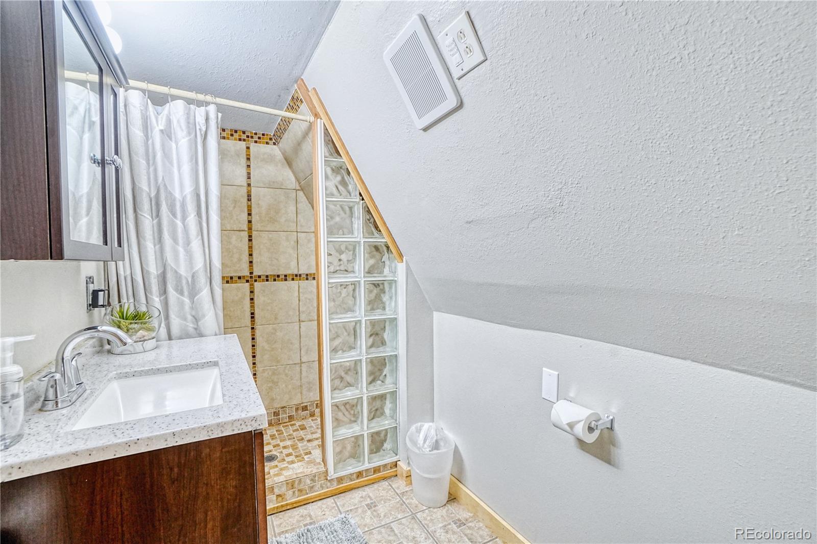226 Atlantis Road Black Hawk, CO 80422 - Photo 23 of 39 Gallery Image 23