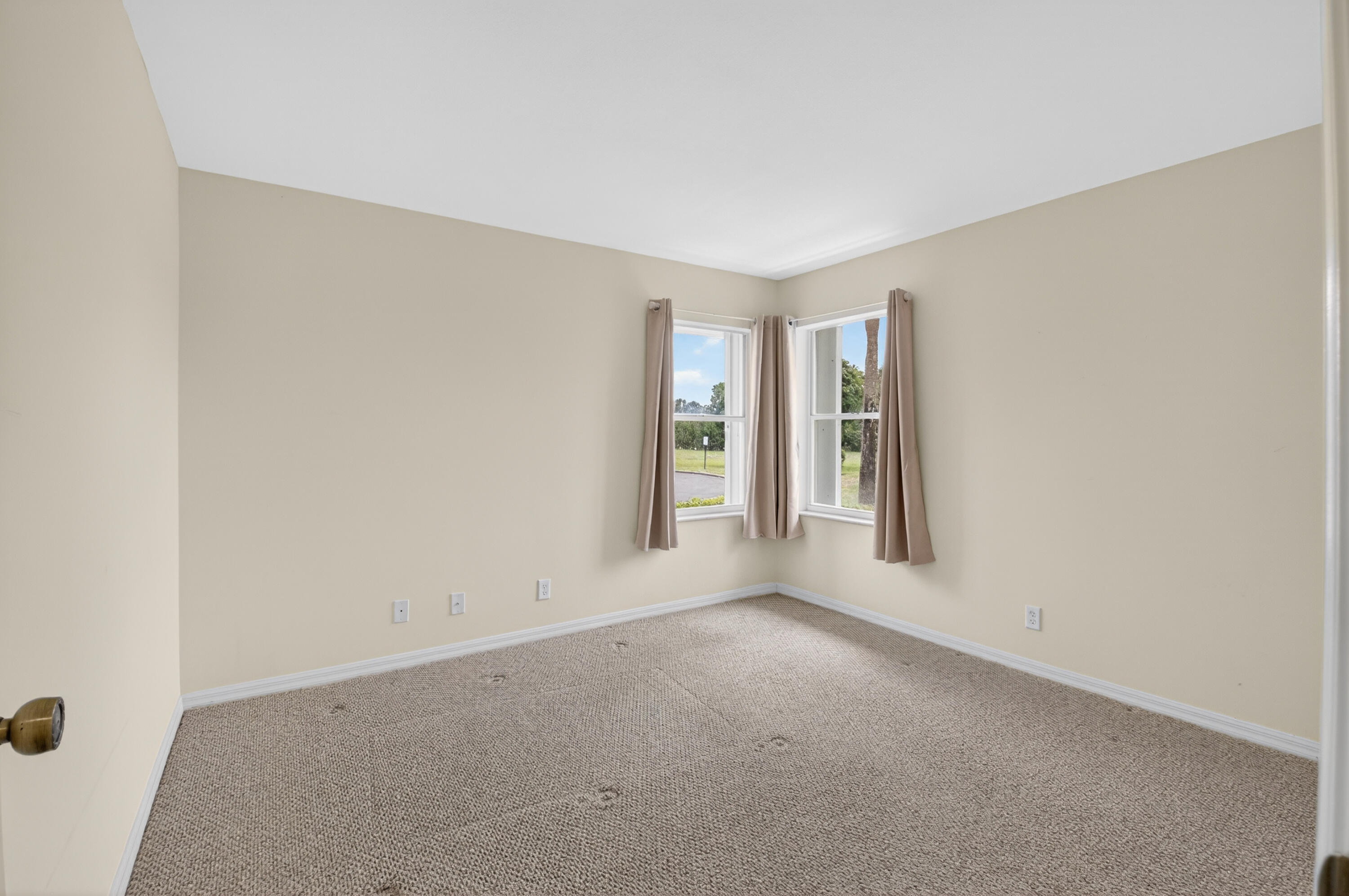 11151 Autoro Court Boca Raton, FL 33498 - Photo 39 of 70 DSC_2460