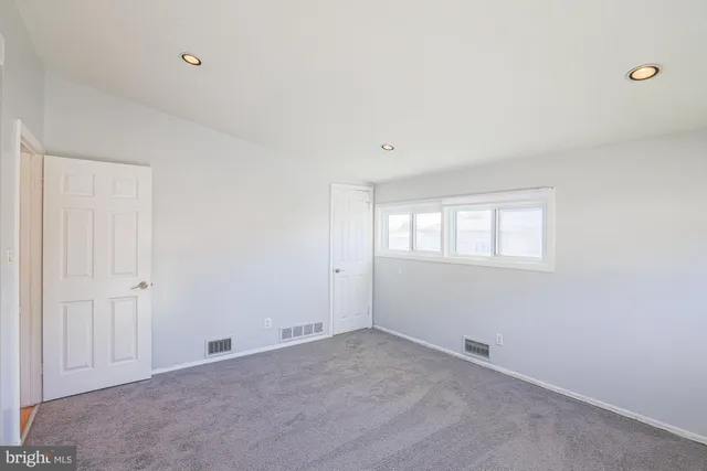 $2,600 | 2421 Lightfoot Drive, Baltimore, MD 21209