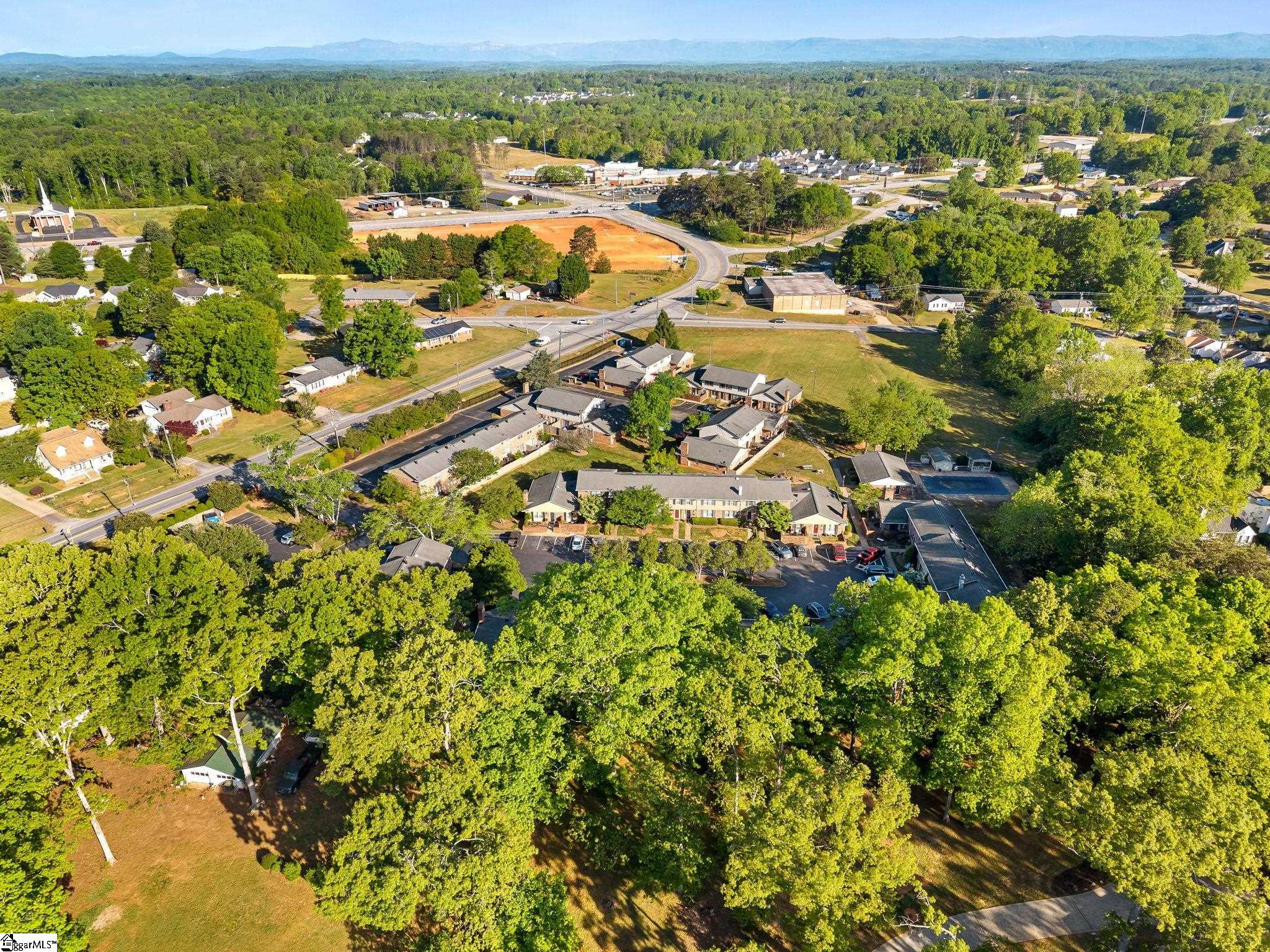 710 Hunts Bridge Road, Unit 32 Greenville, SC 29617 - Photo 31 of 34