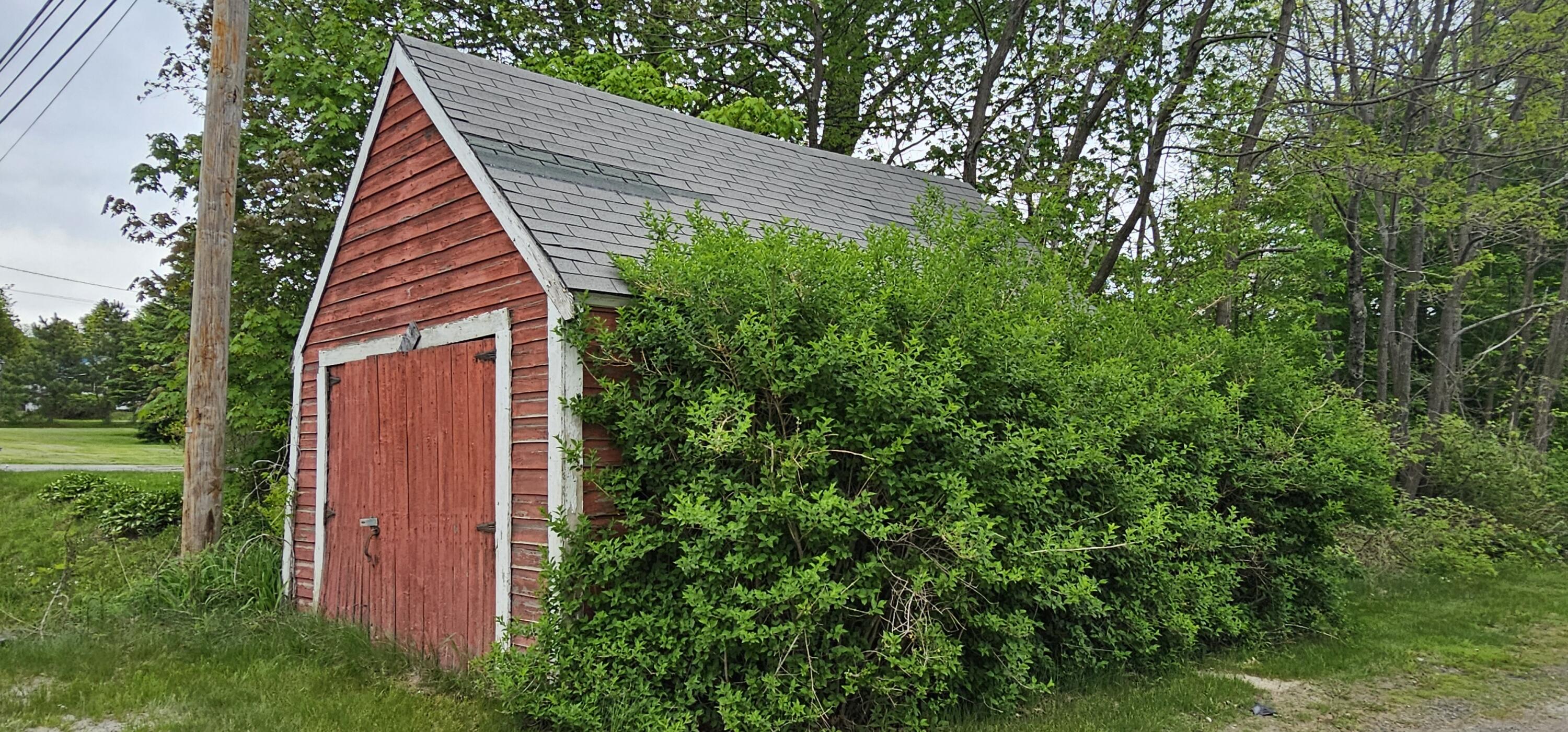 130 Middle Road Oakland, ME 04963 - Photo 28 of 29