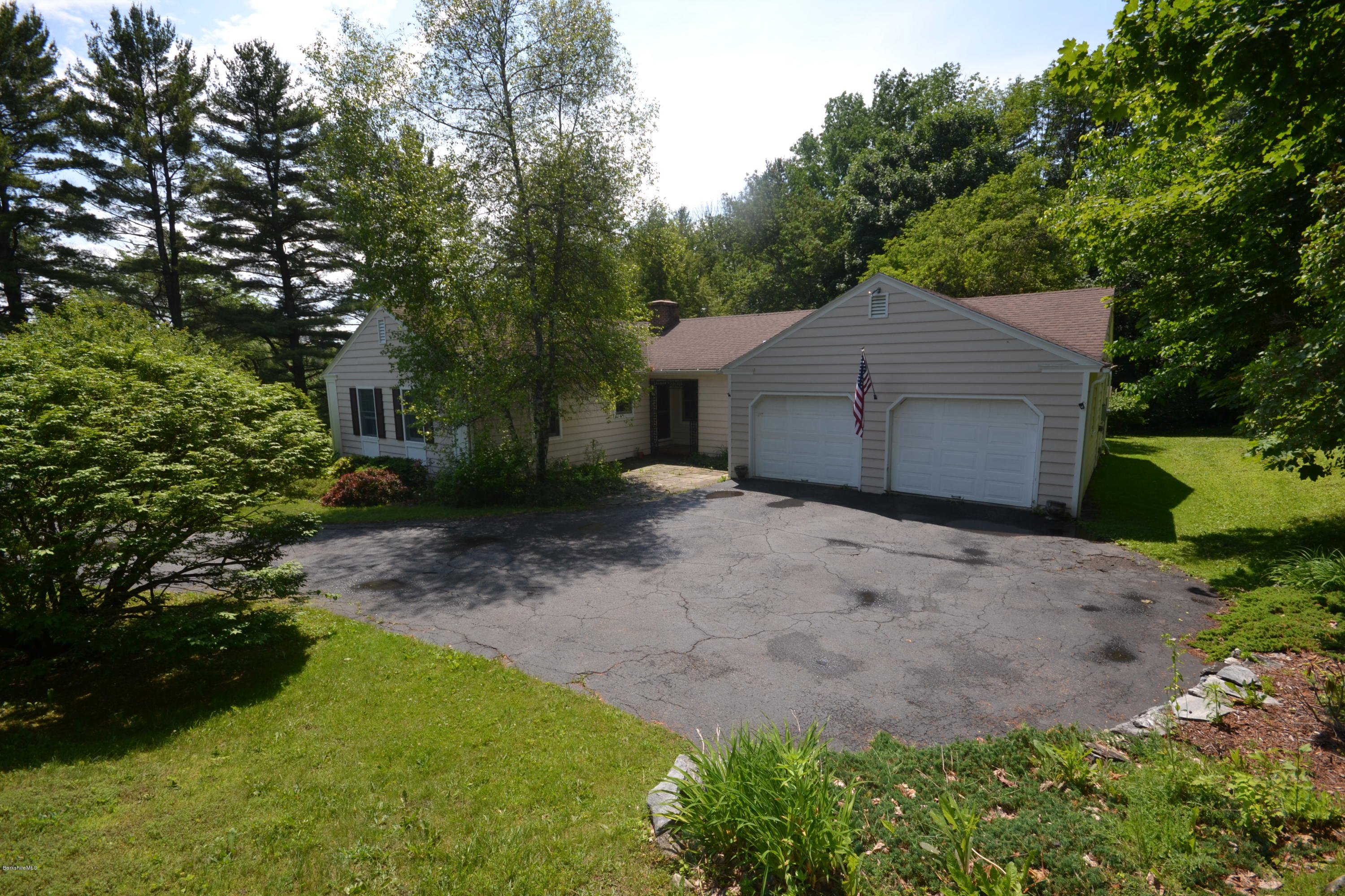 60 Eleanor Road Pittsfield, MA 01201 - Photo 1 of 27 Exterior Front
