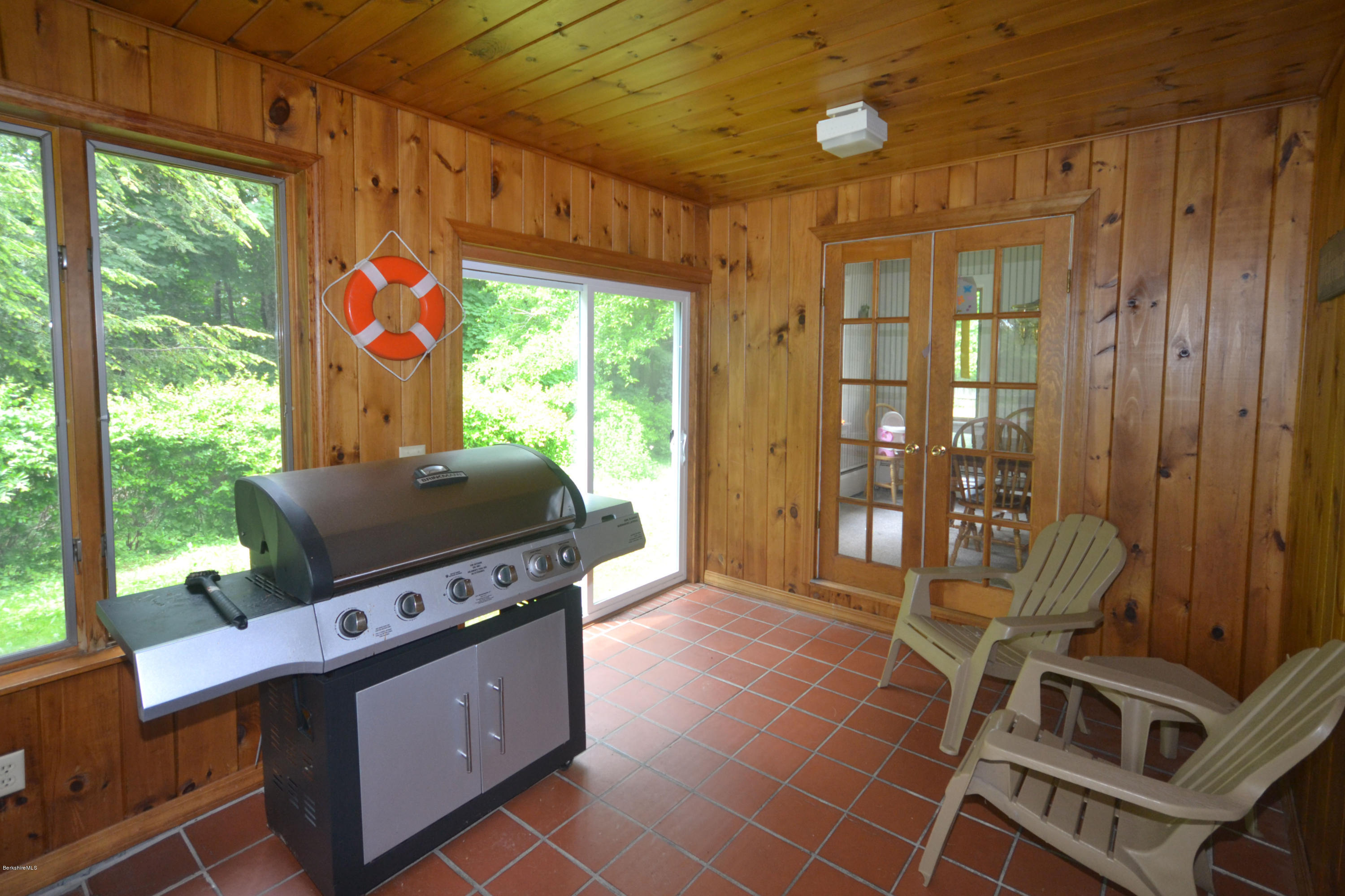 60 Eleanor Road Pittsfield, MA 01201 - Photo 14 of 27 Sun Room