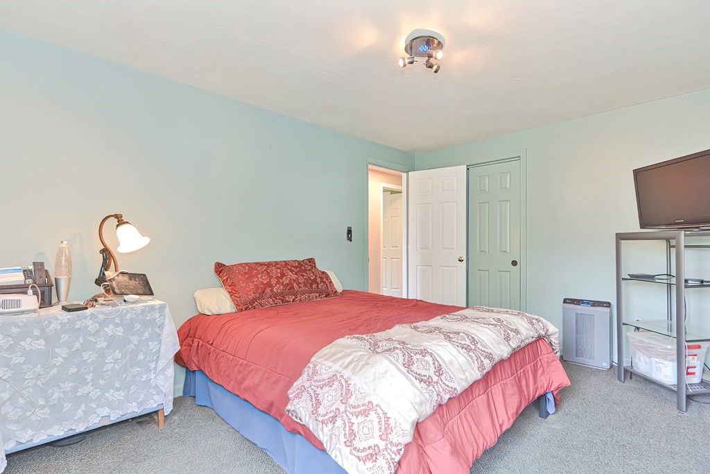 4 Parmenter Road Hudson, MA 01749 - Photo 16 of 39 Gallery Image 16
