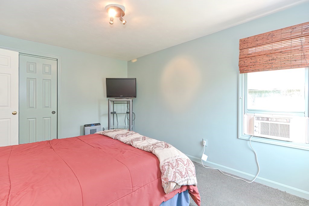 4 Parmenter Road Hudson, MA 01749 - Photo 17 of 39 Gallery Image 17