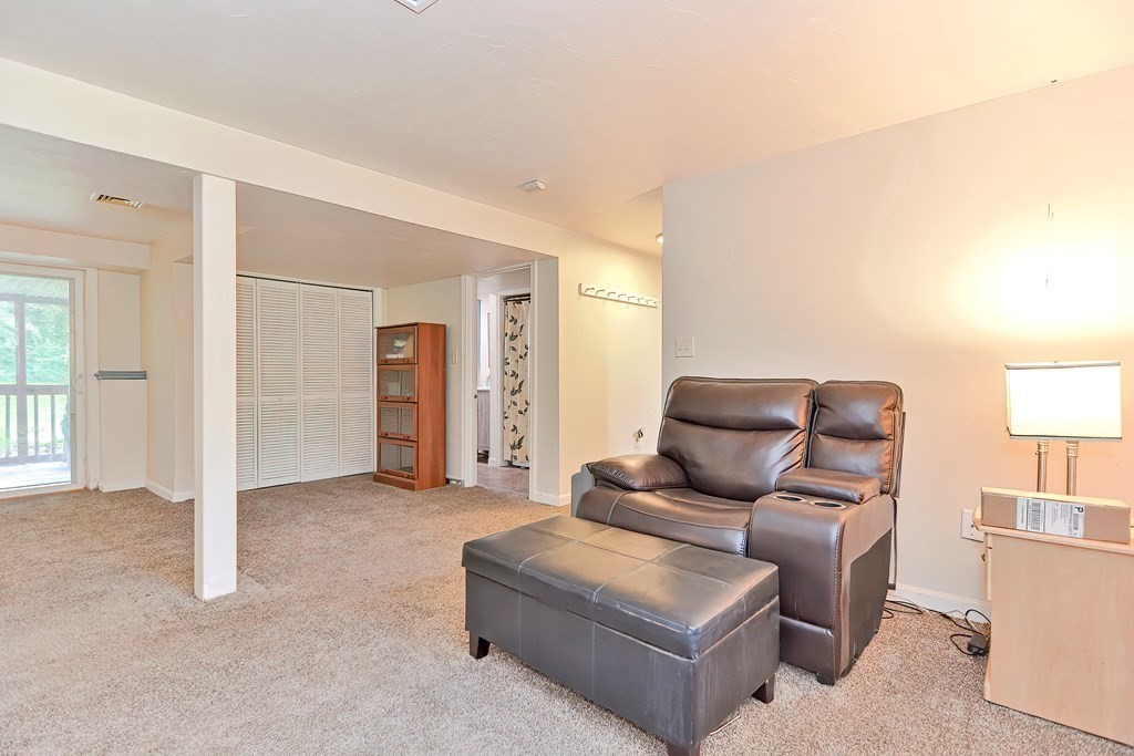 4 Parmenter Road Hudson, MA 01749 - Photo 34 of 39 Gallery Image 34