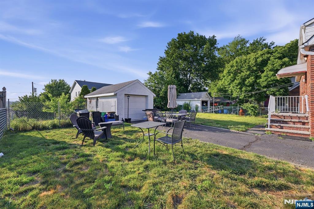 653 7th Street Lyndhurst, NJ 07071 - Photo 31 of 36