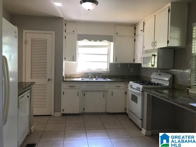 2974 Green Valley Road Birmingham, AL 35243 - Photo 3 of 10 Gallery Image 3