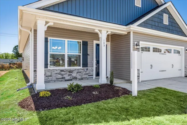 $344,350 | 809 Hidden Brg Drive, Jacksonville, NC 28546