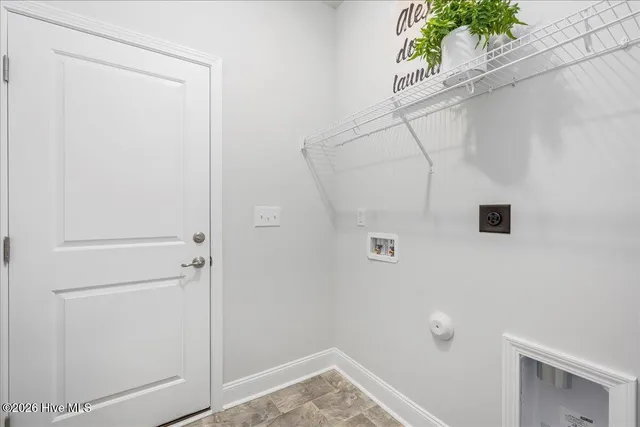 $344,350 | 809 Hidden Brg Drive, Jacksonville, NC 28546