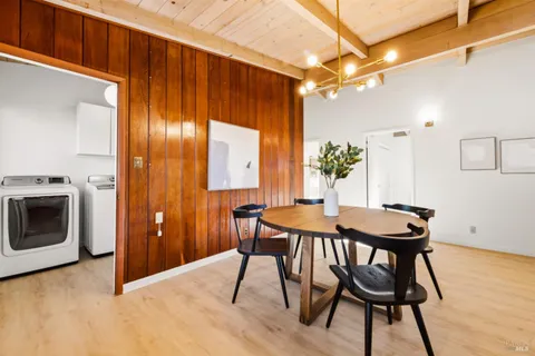 $925,000 | 626 Sunnyslope Avenue, Petaluma, CA 94952