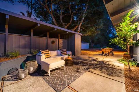 $925,000 | 626 Sunnyslope Avenue, Petaluma, CA 94952