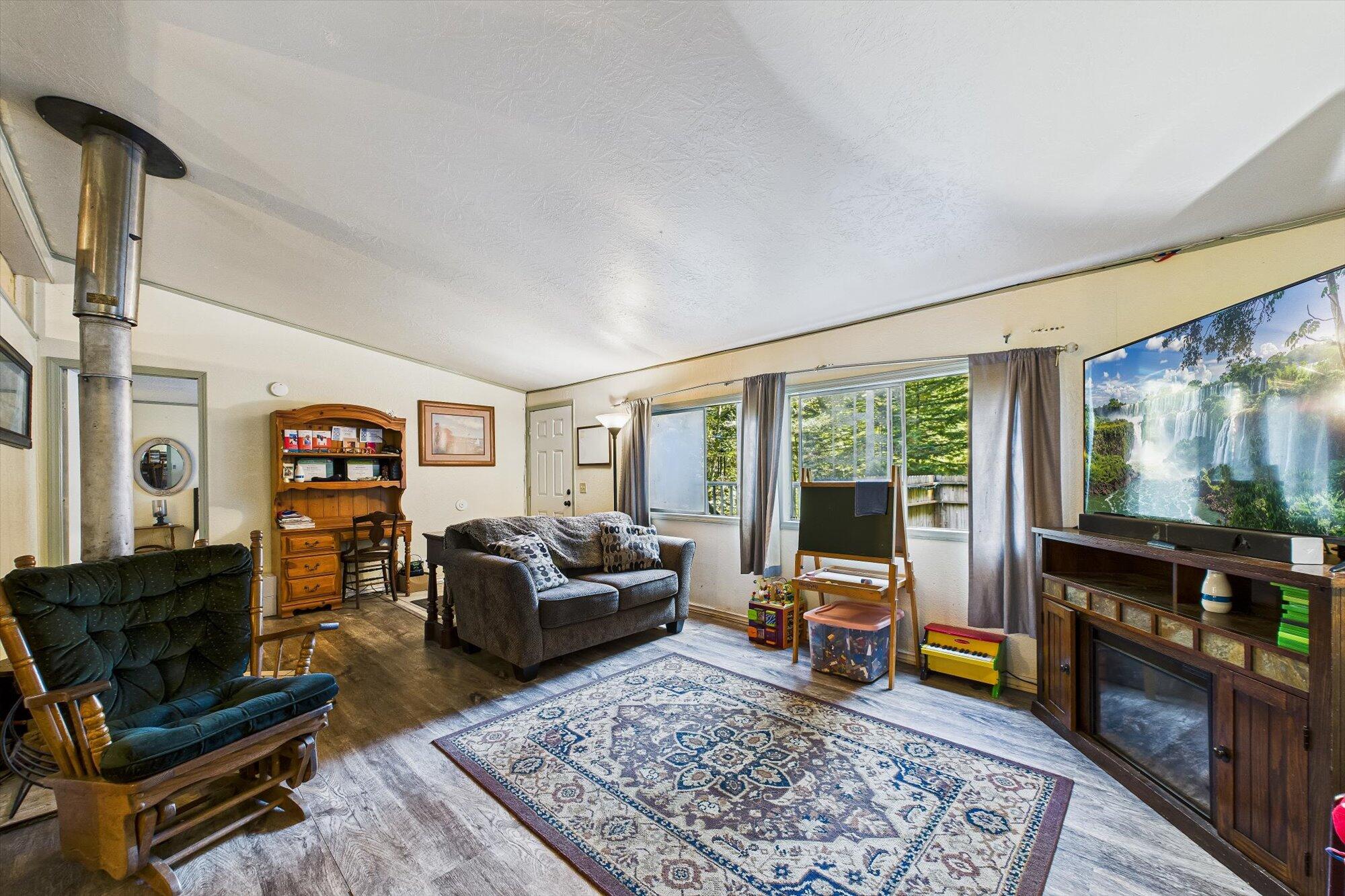 5423 Cummings Road Eureka, CA 95503 - Photo 16 of 34