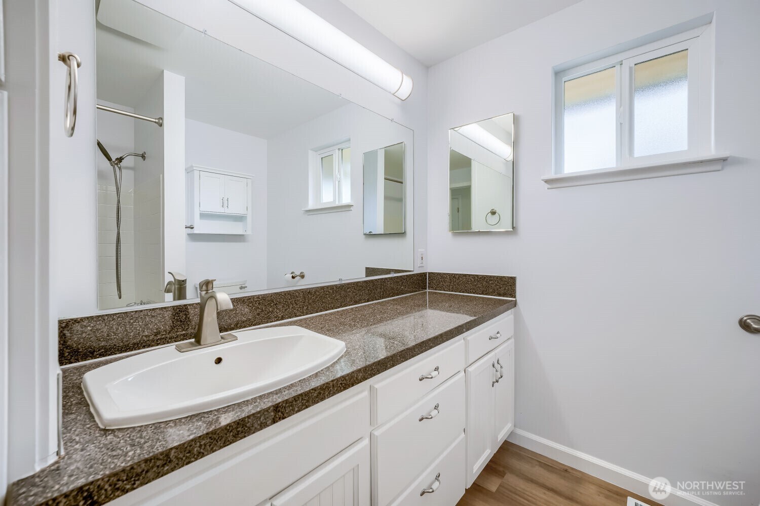 12045 Southeast 210th Street Kent, WA 98031 - Photo 18 of 26
