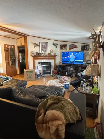 $245,000 | 3330 North Casaloma Drive, Appleton, WI 54913