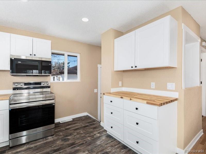 6991 Zuni Street Denver, CO 80221 - Photo 10 of 32