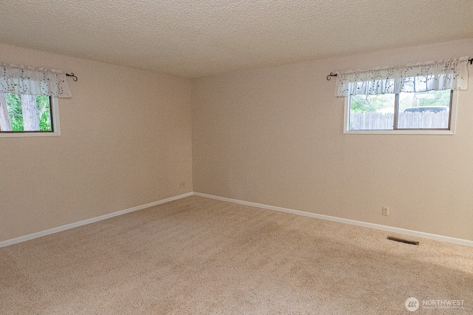 1831 Rustic Place Walla Walla, WA 99362 - Photo 13 of 37