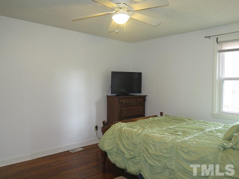 1225 Carpenter Fletcher Road Durham, NC 27713 - Photo 10 of 17 Gallery Image 10