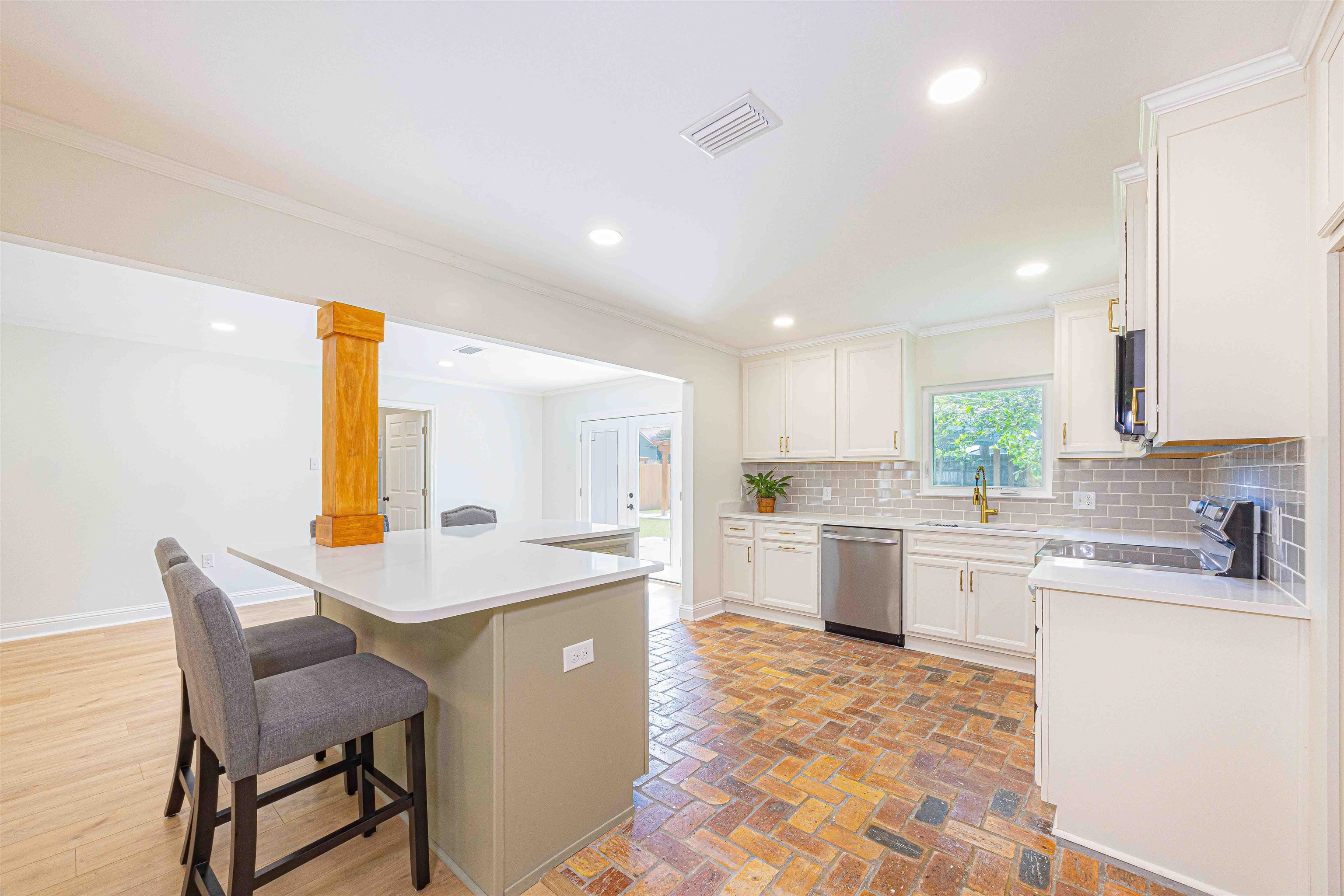 362 Azalea Street Fairhope, AL 36532 - Photo 10 of 45