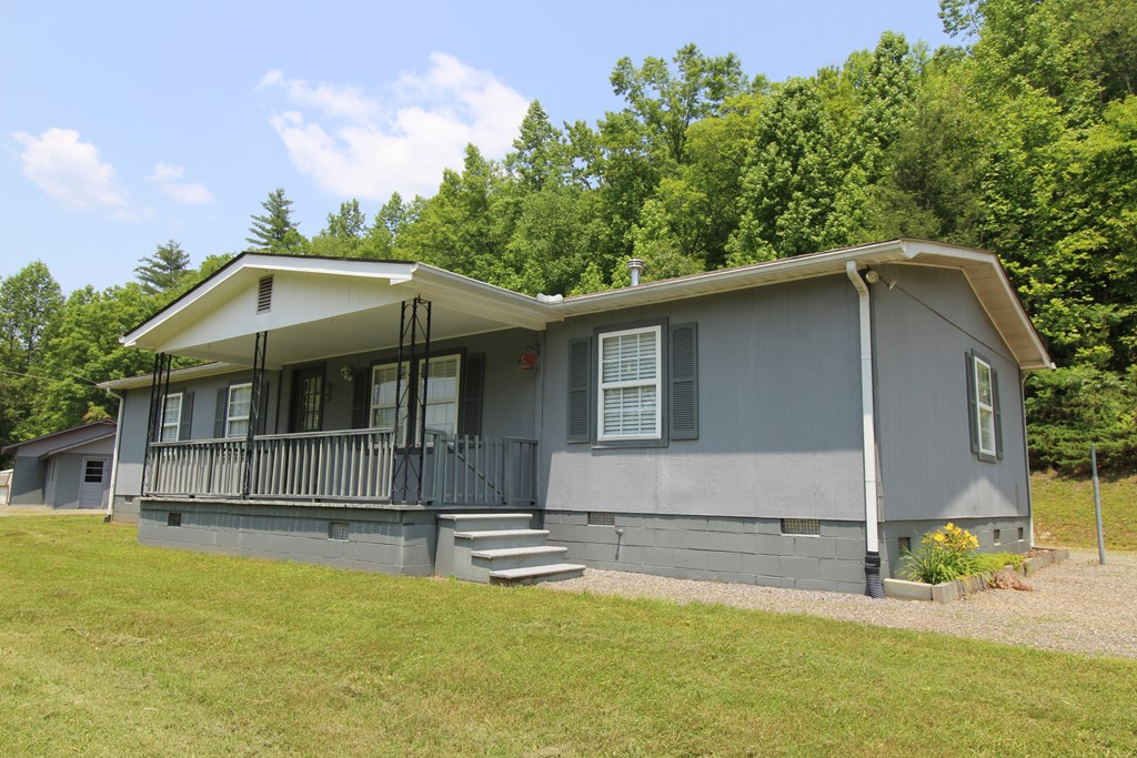800 Grape Creek Road Murphy, NC 28906 - Photo 18 of 23