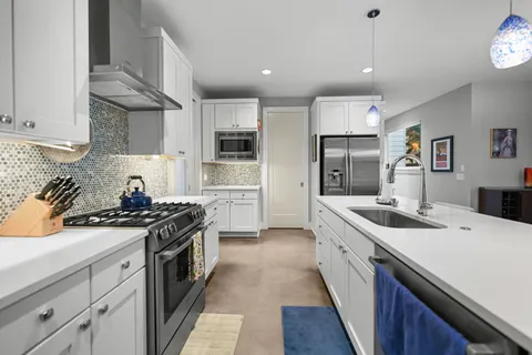 $1,550,000 | 1506 West St Johns Avenue, Austin, TX 78757