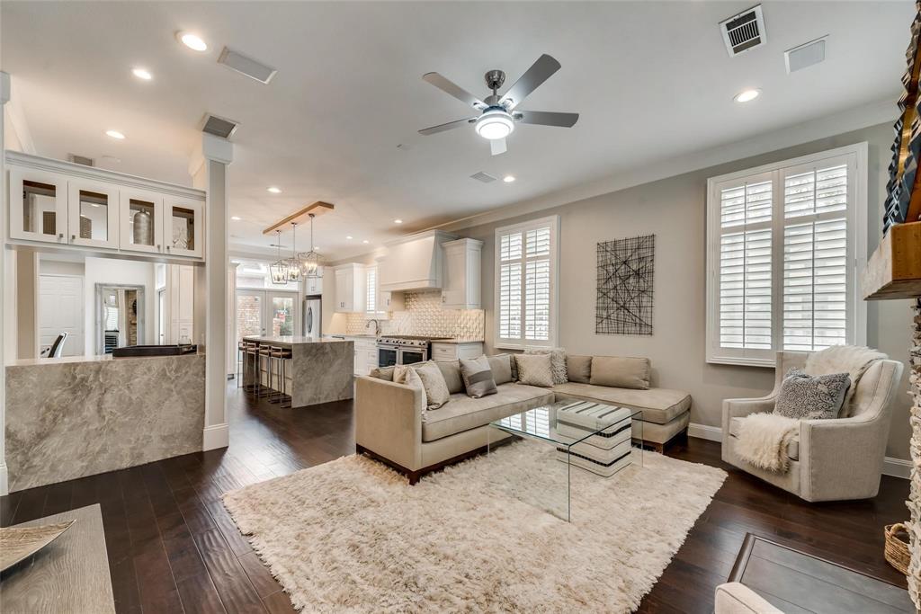2902 North Pearl Street Dallas, TX 75201 - Photo 14 of 36 Living area with dark wood-style flooring, visible vents, baseboards, recessed lighting, and a ceiling fan