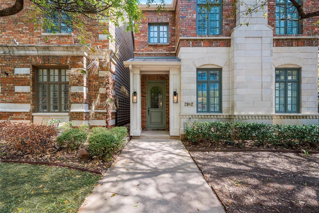 2902 North Pearl Street Dallas, TX 75201 - Photo 6 of 36 Property entrance featuring brick siding