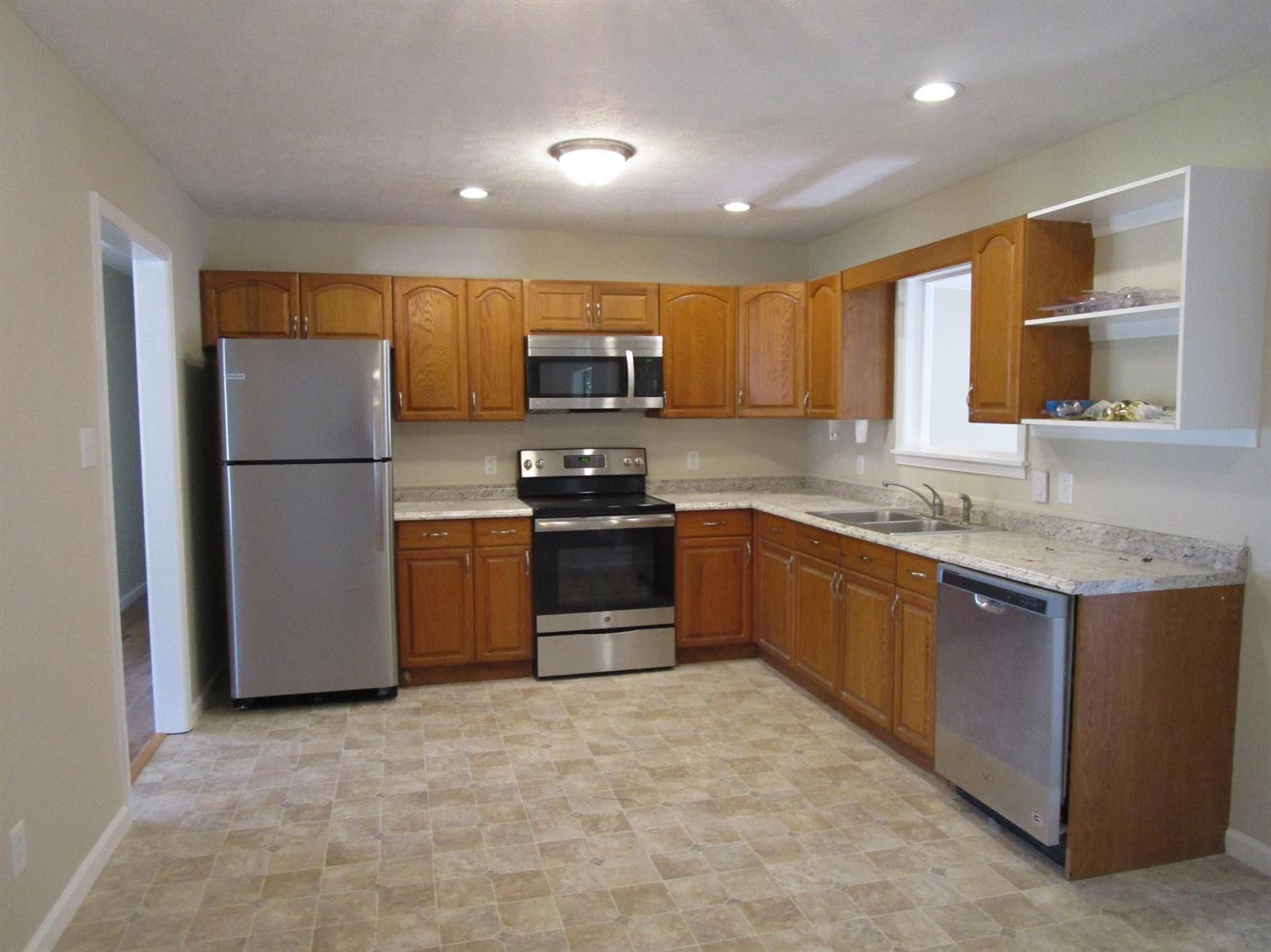 561 Log Lick Road Winchester, KY 40391 - Photo 9 of 37 Photo 9