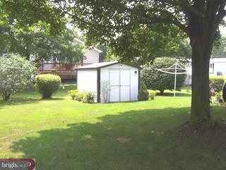 16 Butternut Drive Cream Ridge, NJ 08514 - Photo 3 of 4