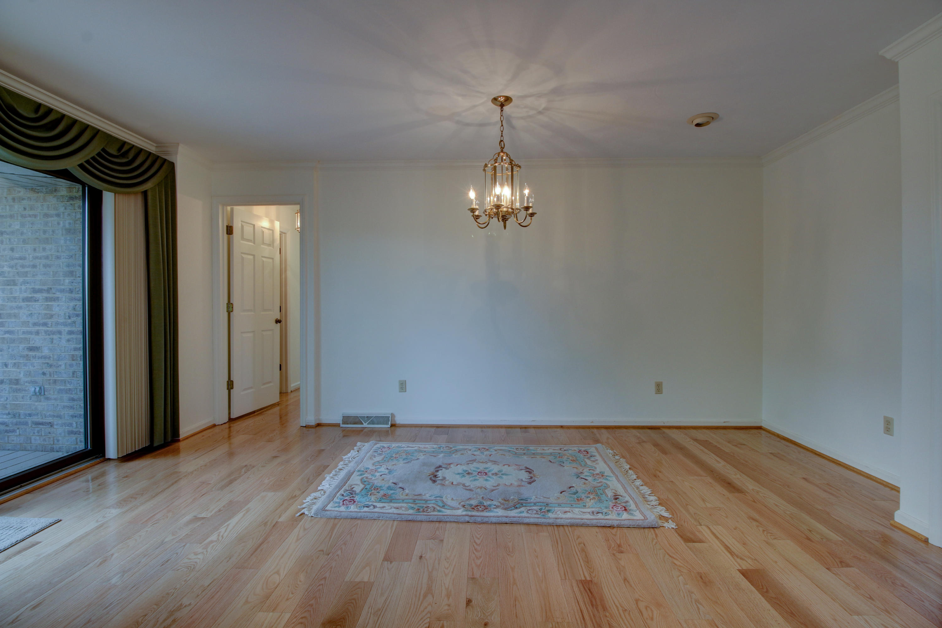 5475 Setter Road Roanoke, VA 24012 - Photo 8 of 49 _MG_0041_2_3