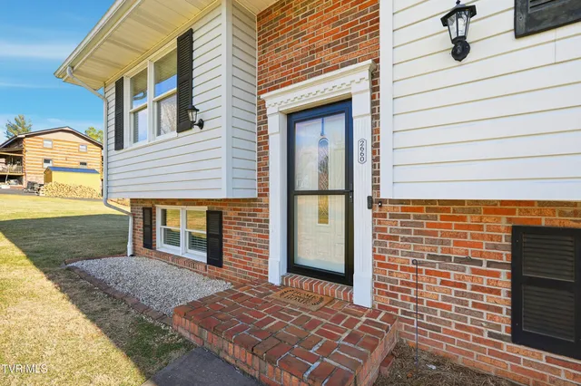 $229,999 | 2660 Warren Drive, St. Paul, VA 24283