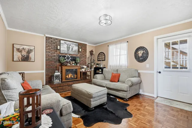 $229,999 | 2660 Warren Drive, St. Paul, VA 24283