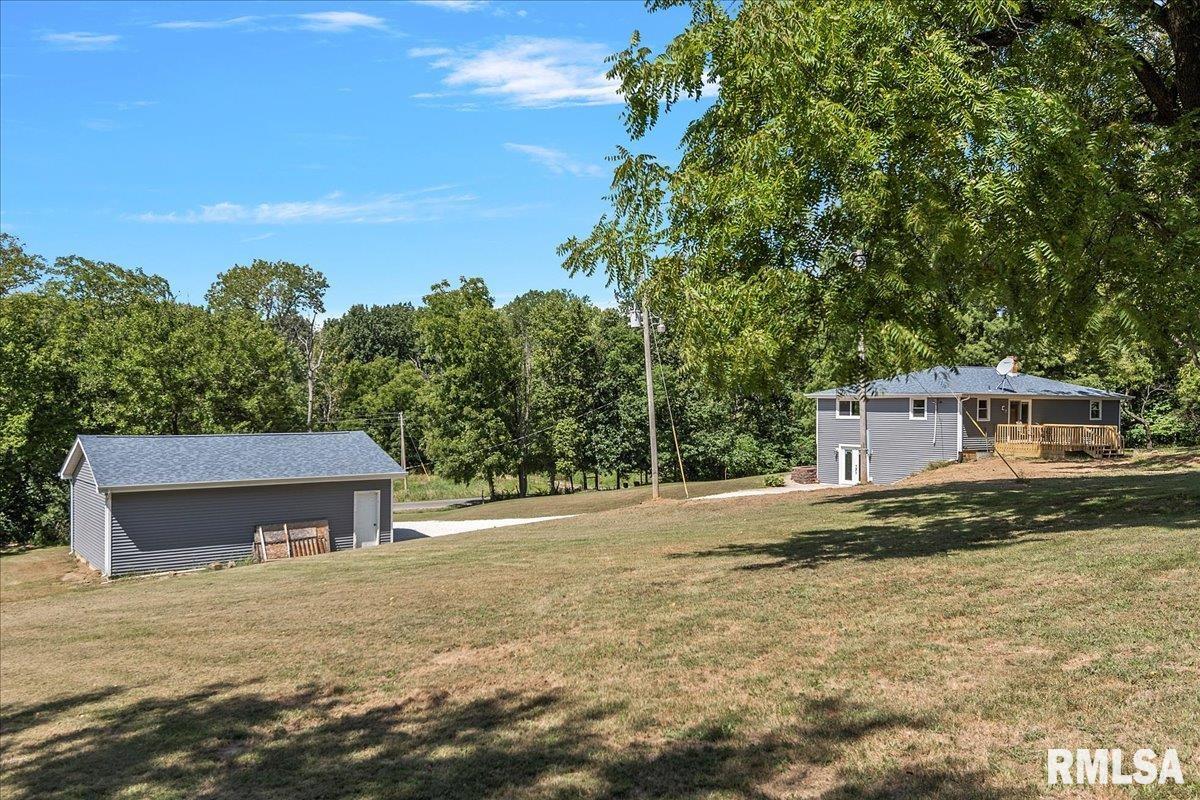 482 North John Wayne Road Dawson, IL 62520 - Photo 43 of 60 Gallery Image 43