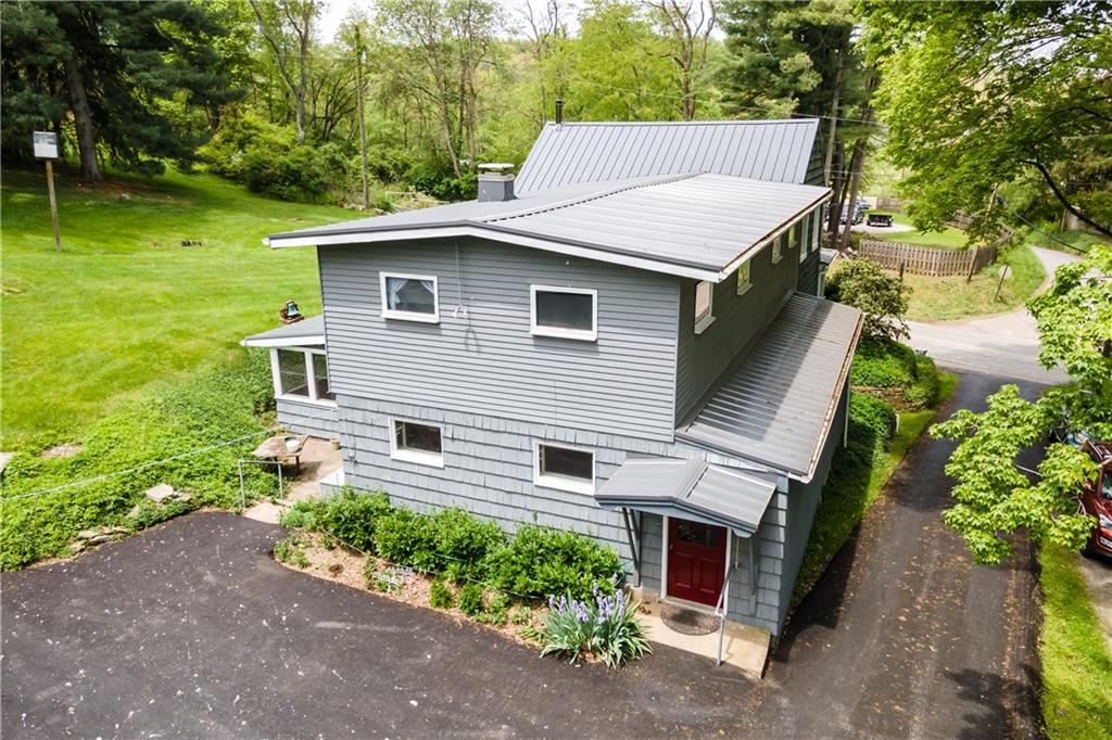 1136 Clinton Frankfort Road Clinton, PA 15026 - Photo 4 of 24