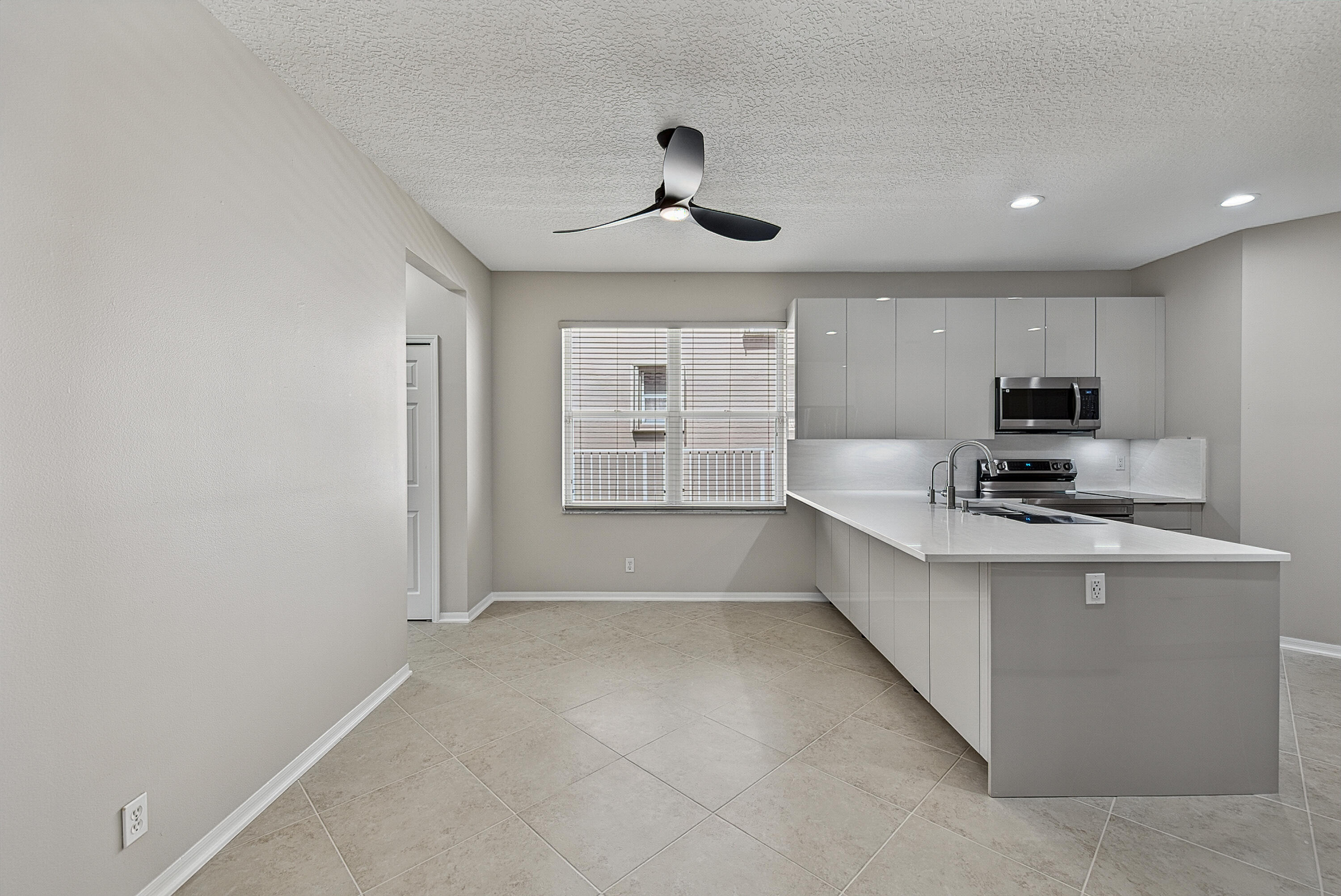 12325 Cascades Pointe Drive Boca Raton, FL 33428 - Photo 25 of 67 schirling-23