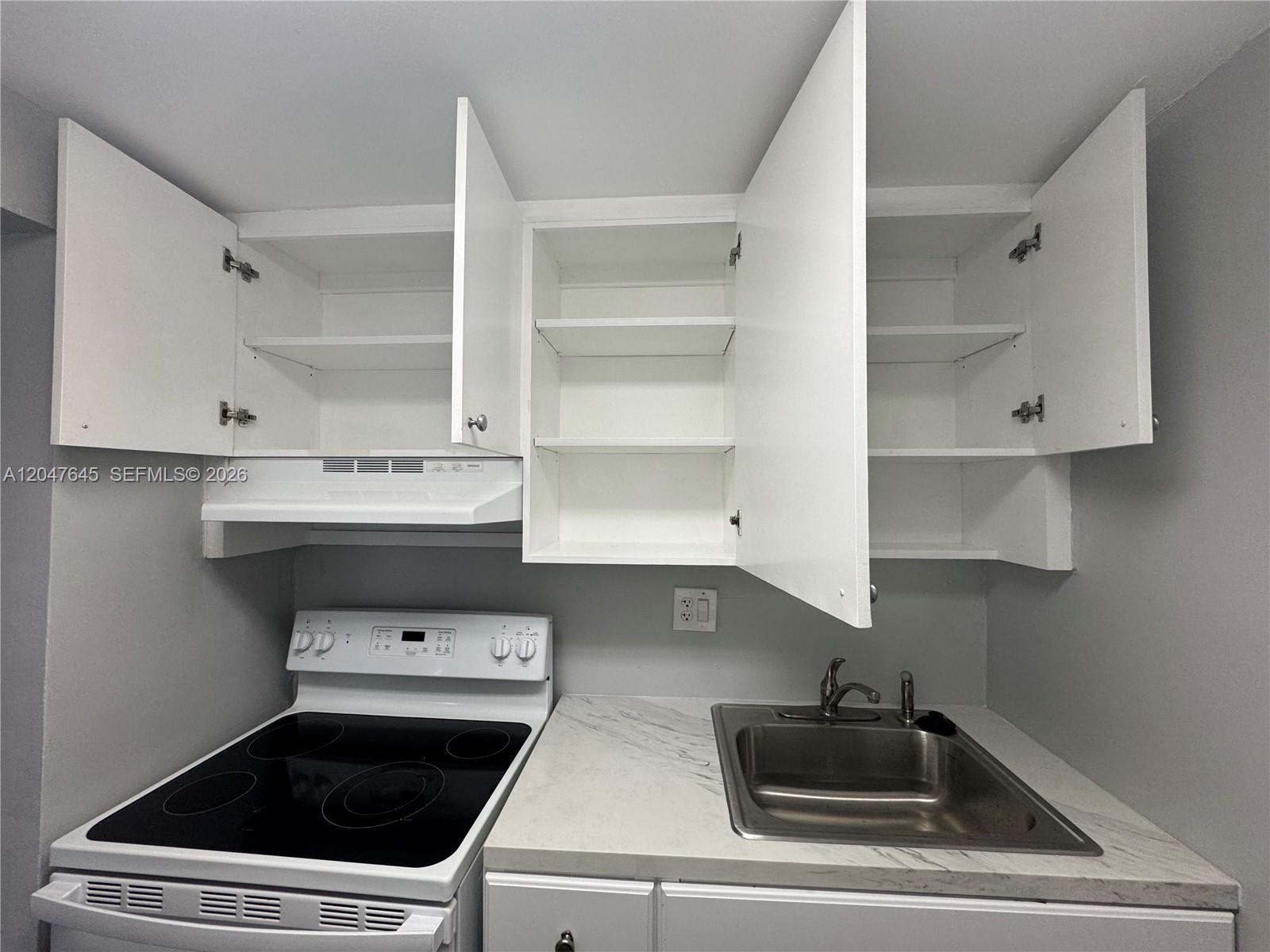 1933 Southwest 7th Street, Unit 504 Miami, FL 33135 - Photo 20 of 37