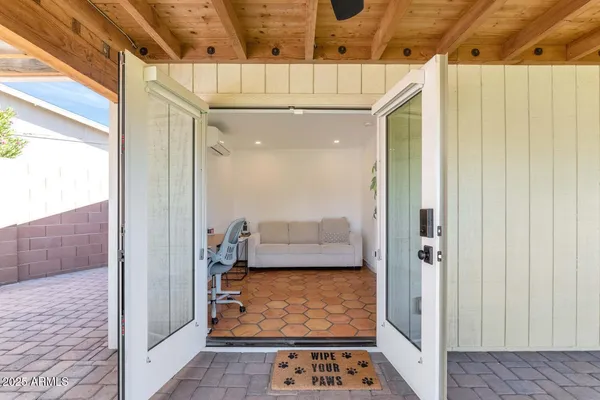 $699,000 | 4228 North 44th Place, Phoenix, AZ 85018