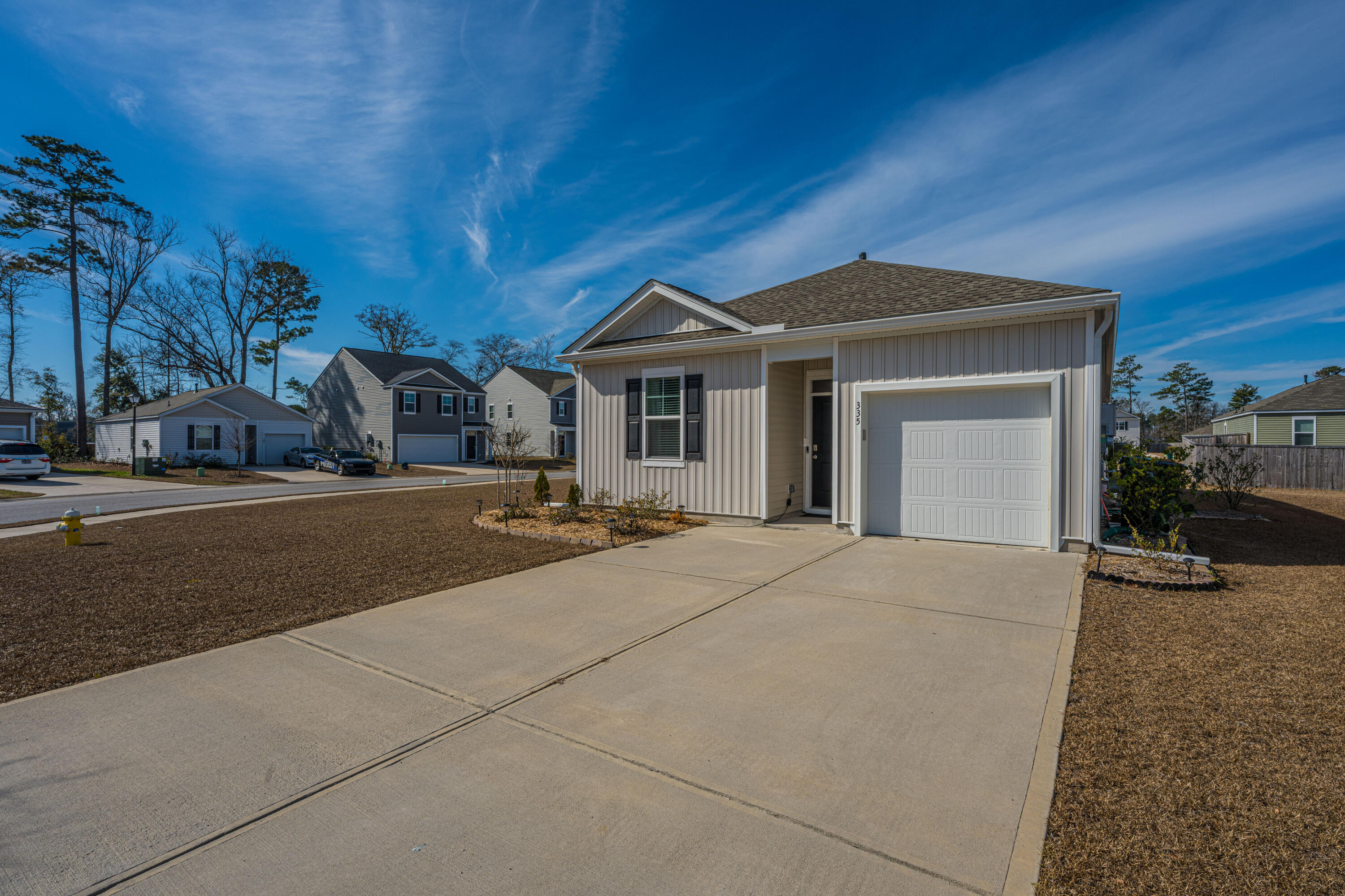 335 Feldspar Lane Ladson, SC 29456 - Photo 2 of 35 335FeldsparLn003