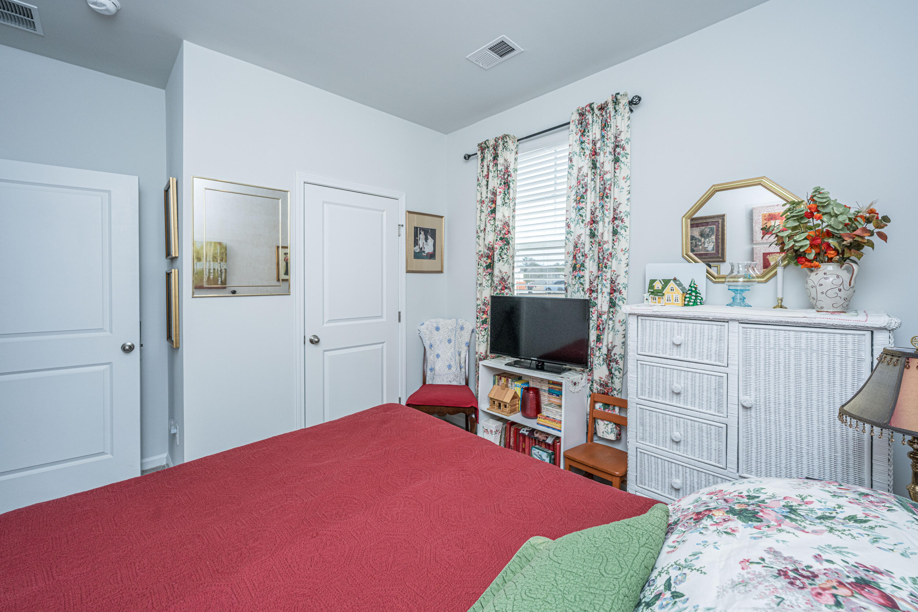 335 Feldspar Lane Ladson, SC 29456 - Photo 26 of 35 335FeldsparLn030