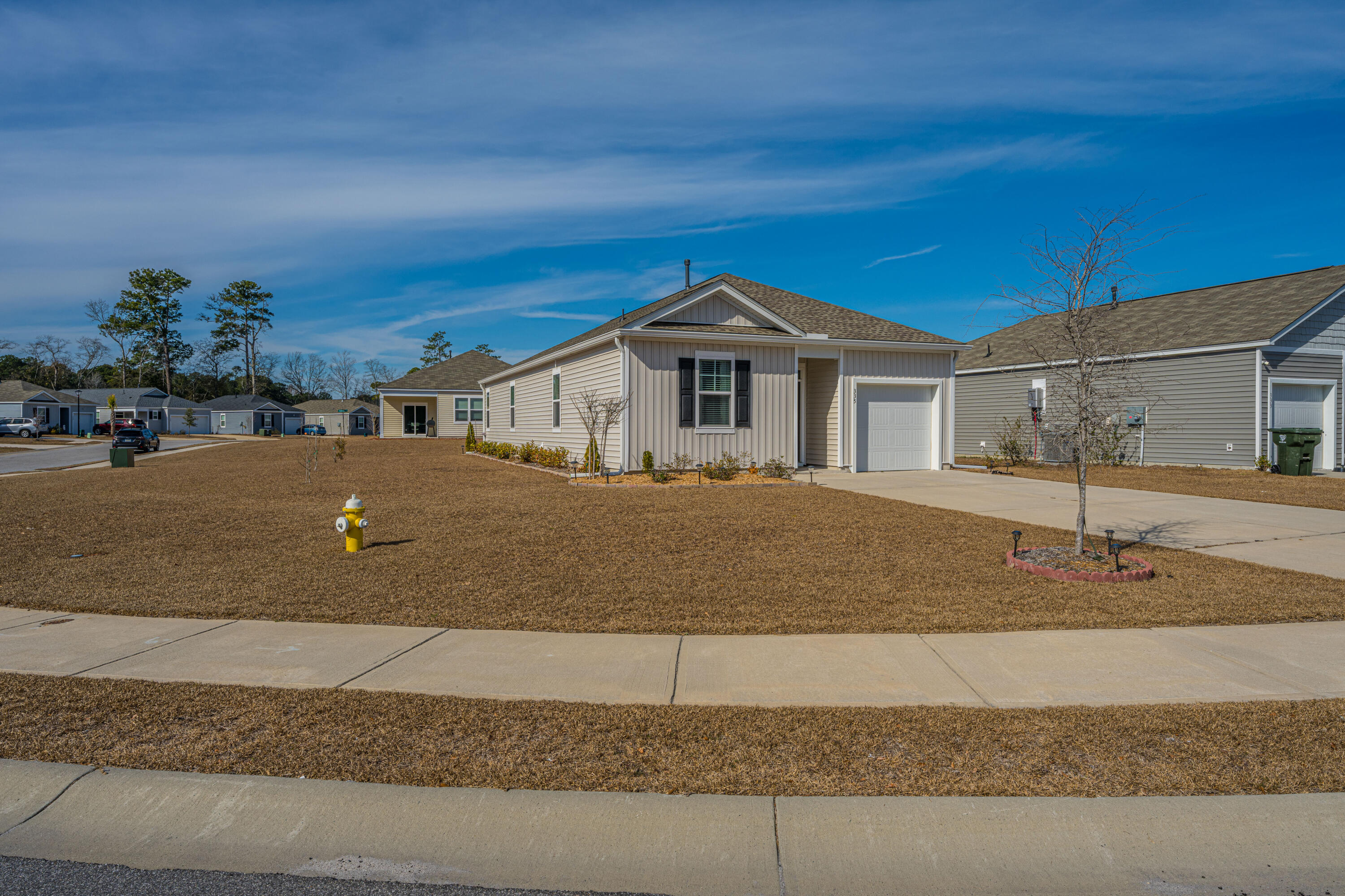 335 Feldspar Lane Ladson, SC 29456 - Photo 5 of 35 335FeldsparLn007