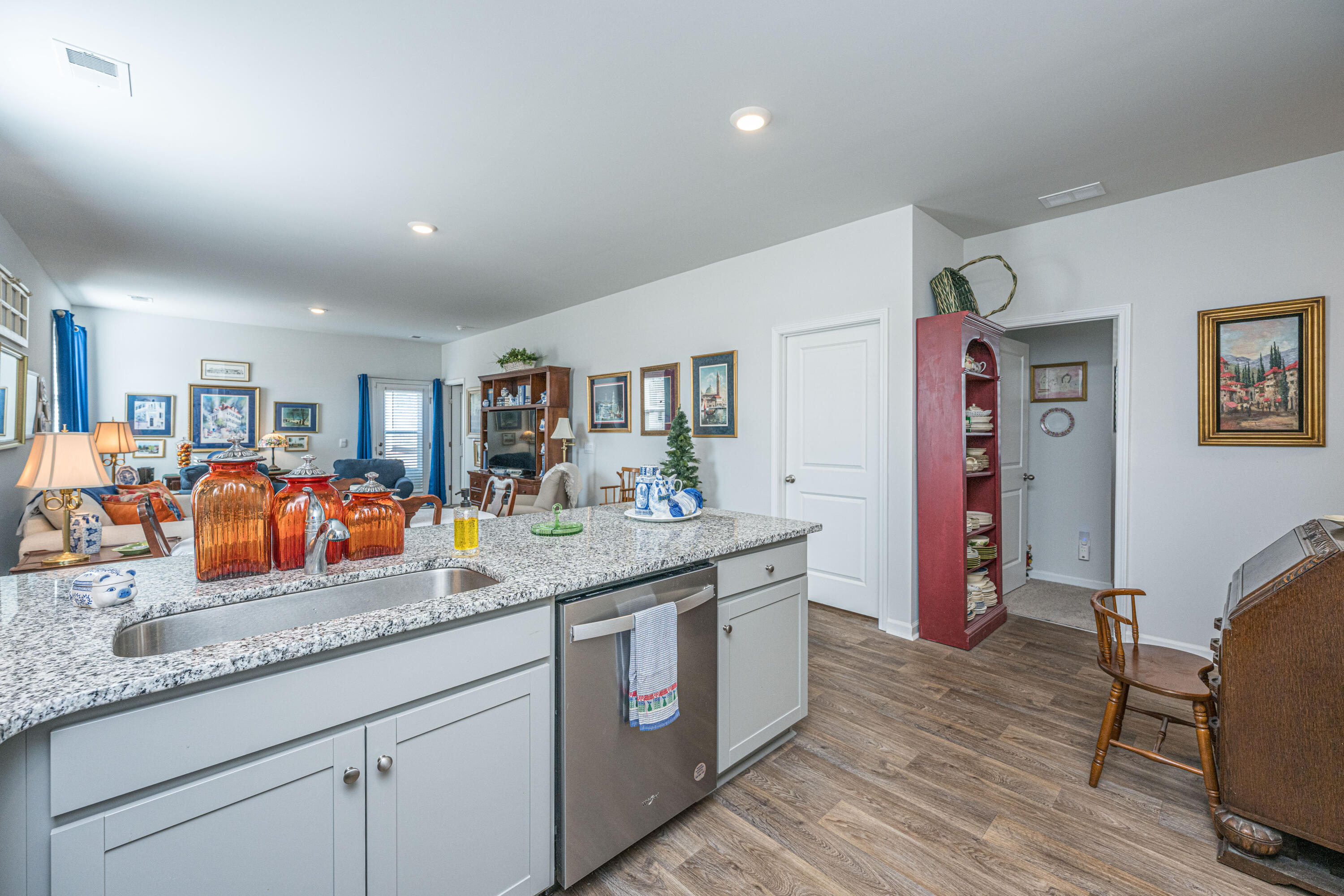 335 Feldspar Lane Ladson, SC 29456 - Photo 9 of 35 335FeldsparLn012