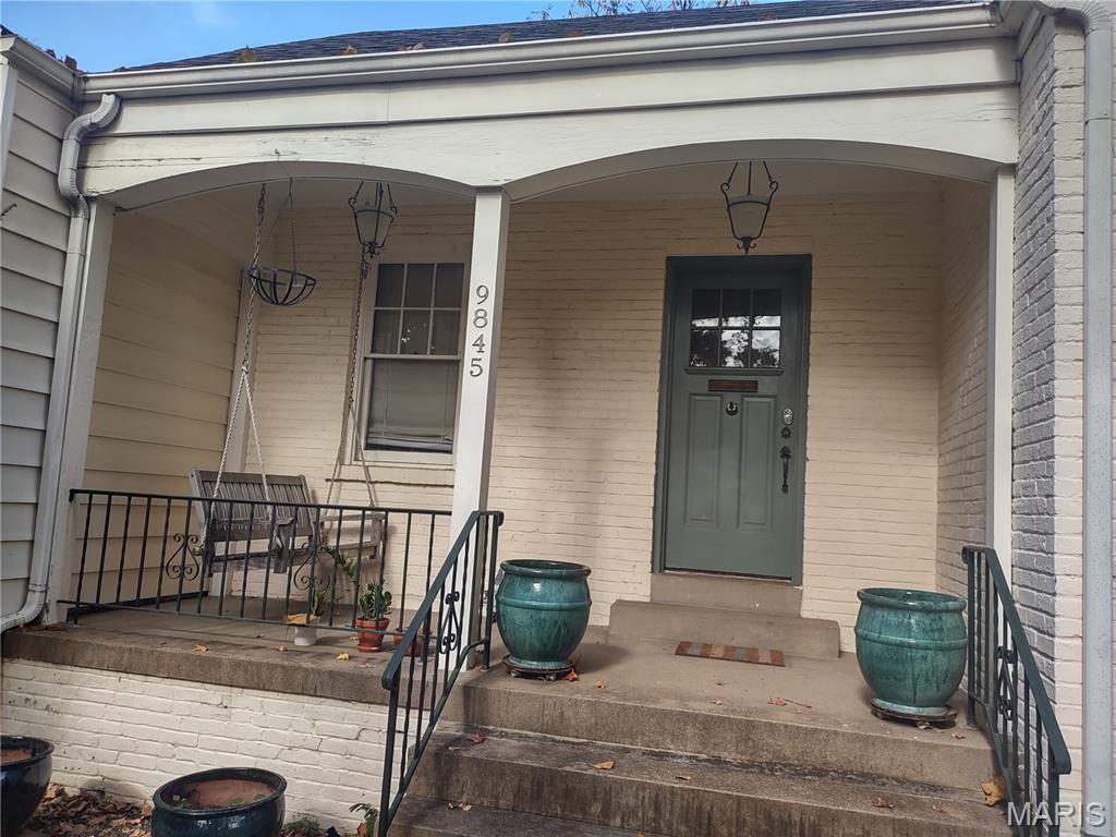 9845 Reavis Road Affton, MO 63123 - Photo 3 of 47 Gallery Image 3