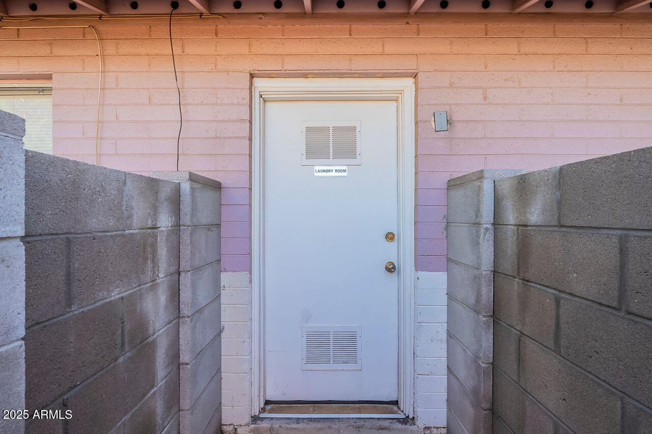 2608 West Ocotillo Road Phoenix, AZ 85017 - Photo 50 of 56 a bathroom with a shower
