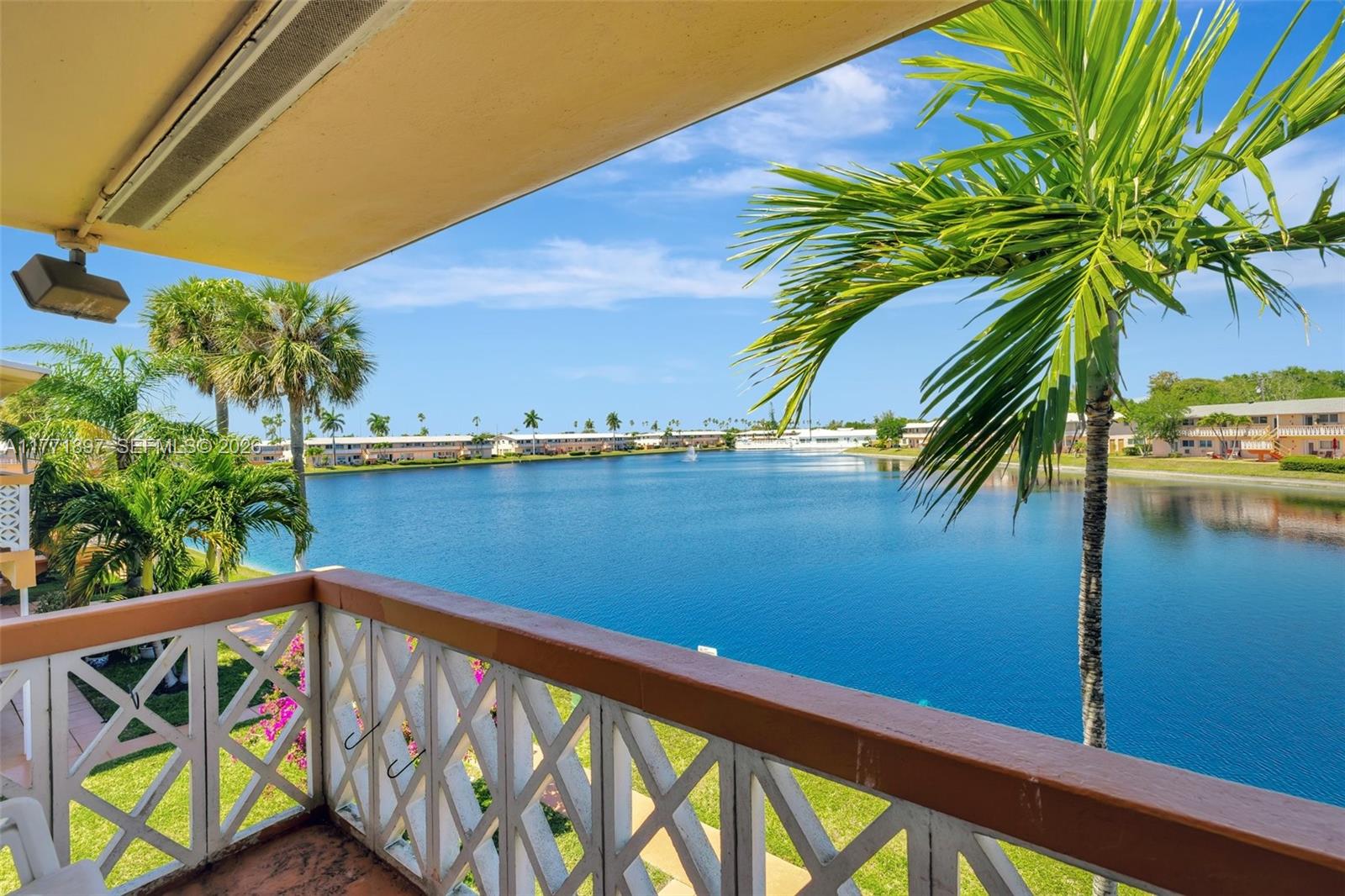 1012 Southwest 11th Street, Unit 20N Hallandale Beach, FL 33009 - Photo 12 of 77