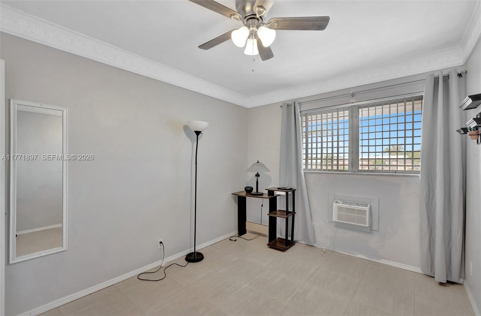 1012 Southwest 11th Street, Unit 20N Hallandale Beach, FL 33009 - Photo 14 of 77