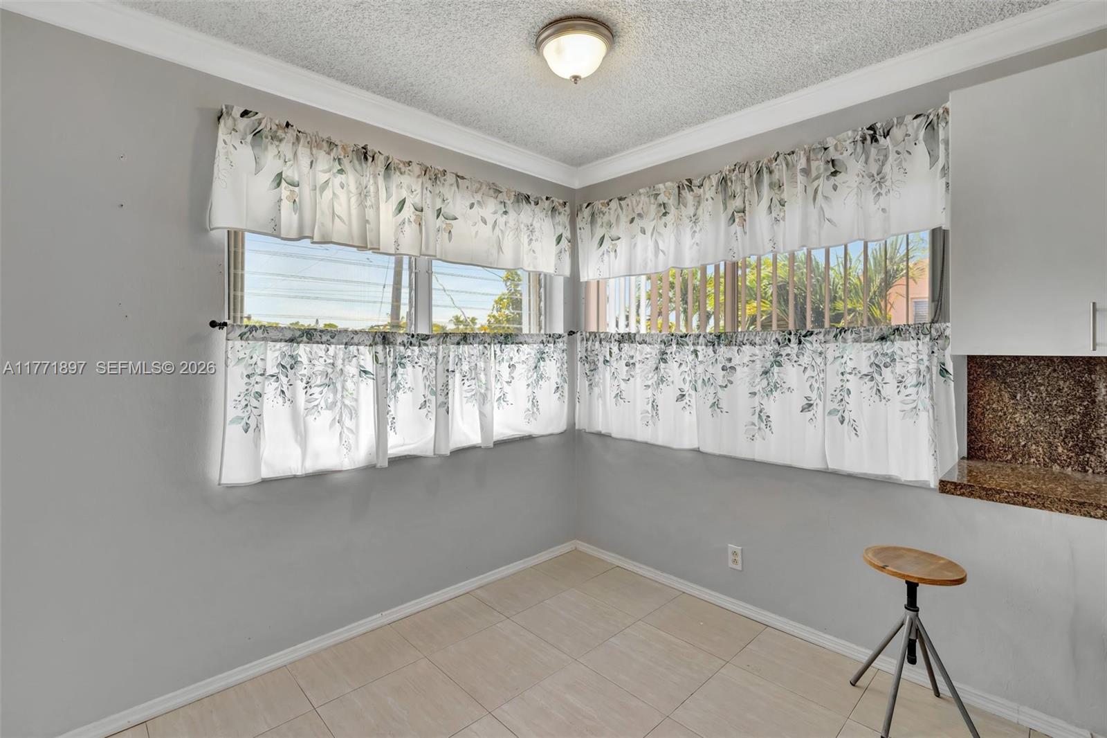 1012 Southwest 11th Street, Unit 20N Hallandale Beach, FL 33009 - Photo 29 of 77