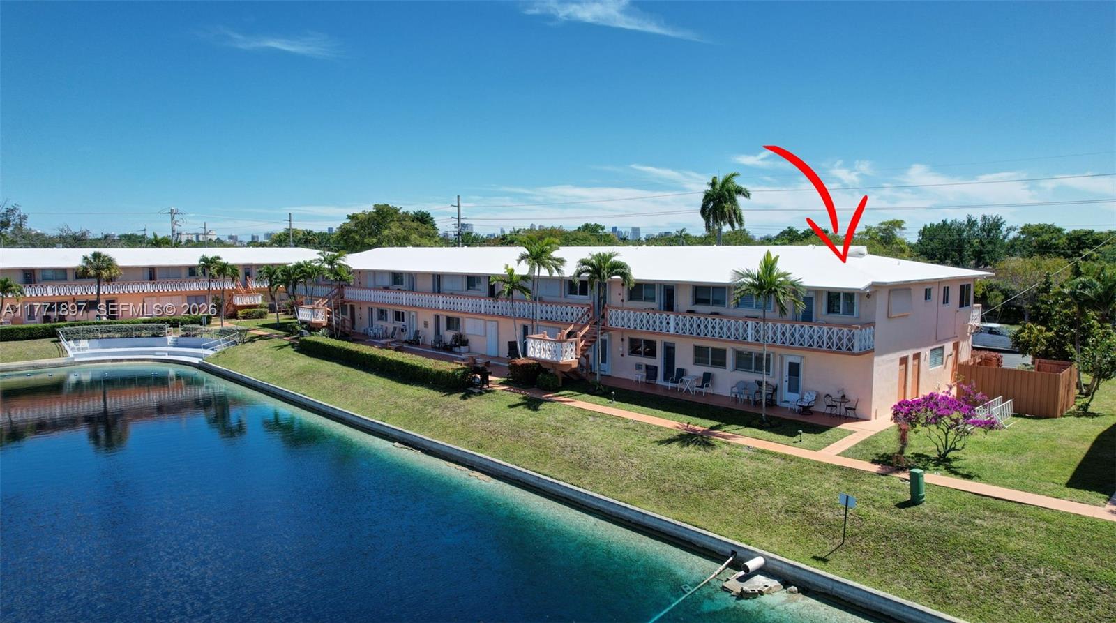 1012 Southwest 11th Street, Unit 20N Hallandale Beach, FL 33009 - Photo 3 of 77