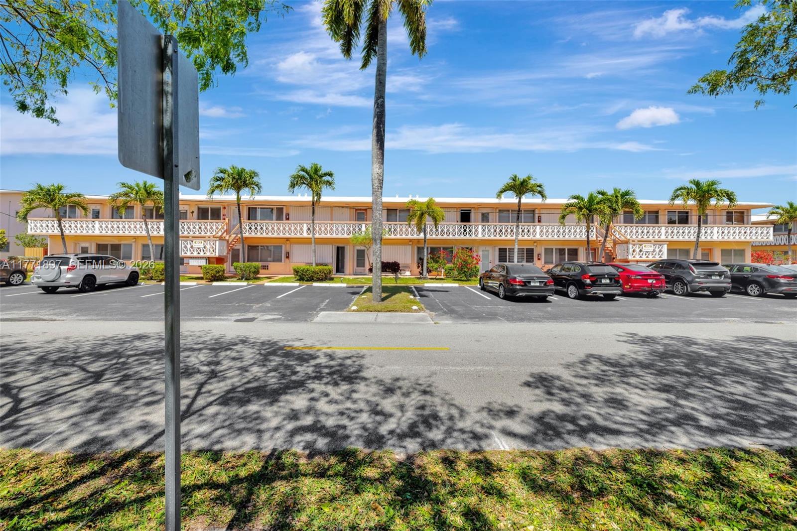 1012 Southwest 11th Street, Unit 20N Hallandale Beach, FL 33009 - Photo 55 of 77