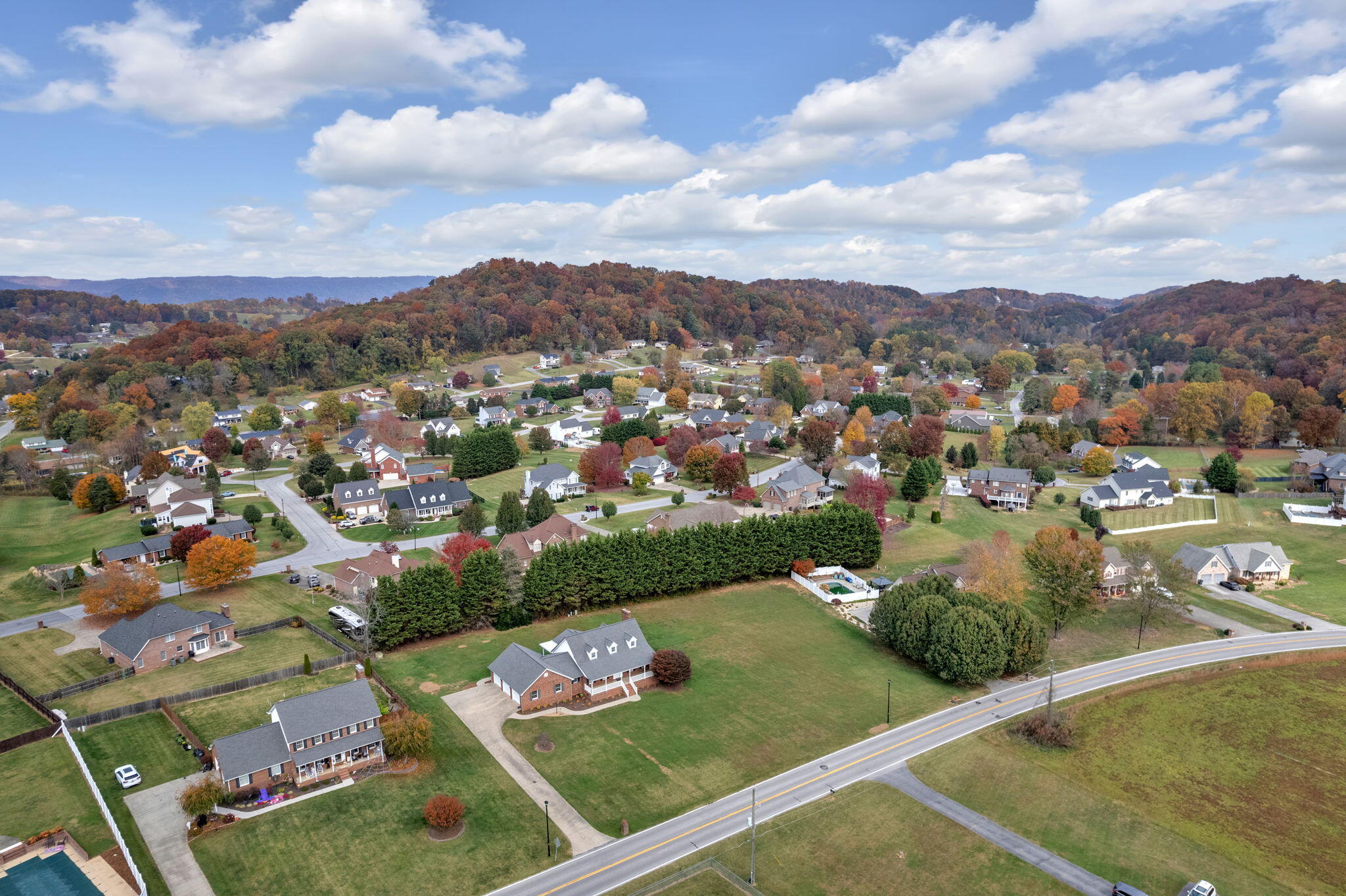 620 Snapps Ferry Road Kingsport, TN 37664 - Photo 33 of 38 33-web-or-mls-DJI_0886