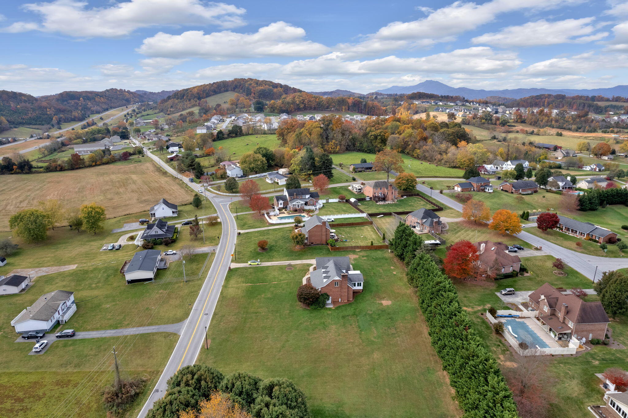620 Snapps Ferry Road Kingsport, TN 37664 - Photo 38 of 38 38-web-or-mls-DJI_0901